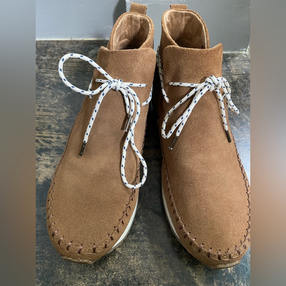 Toms booties 🥾😎